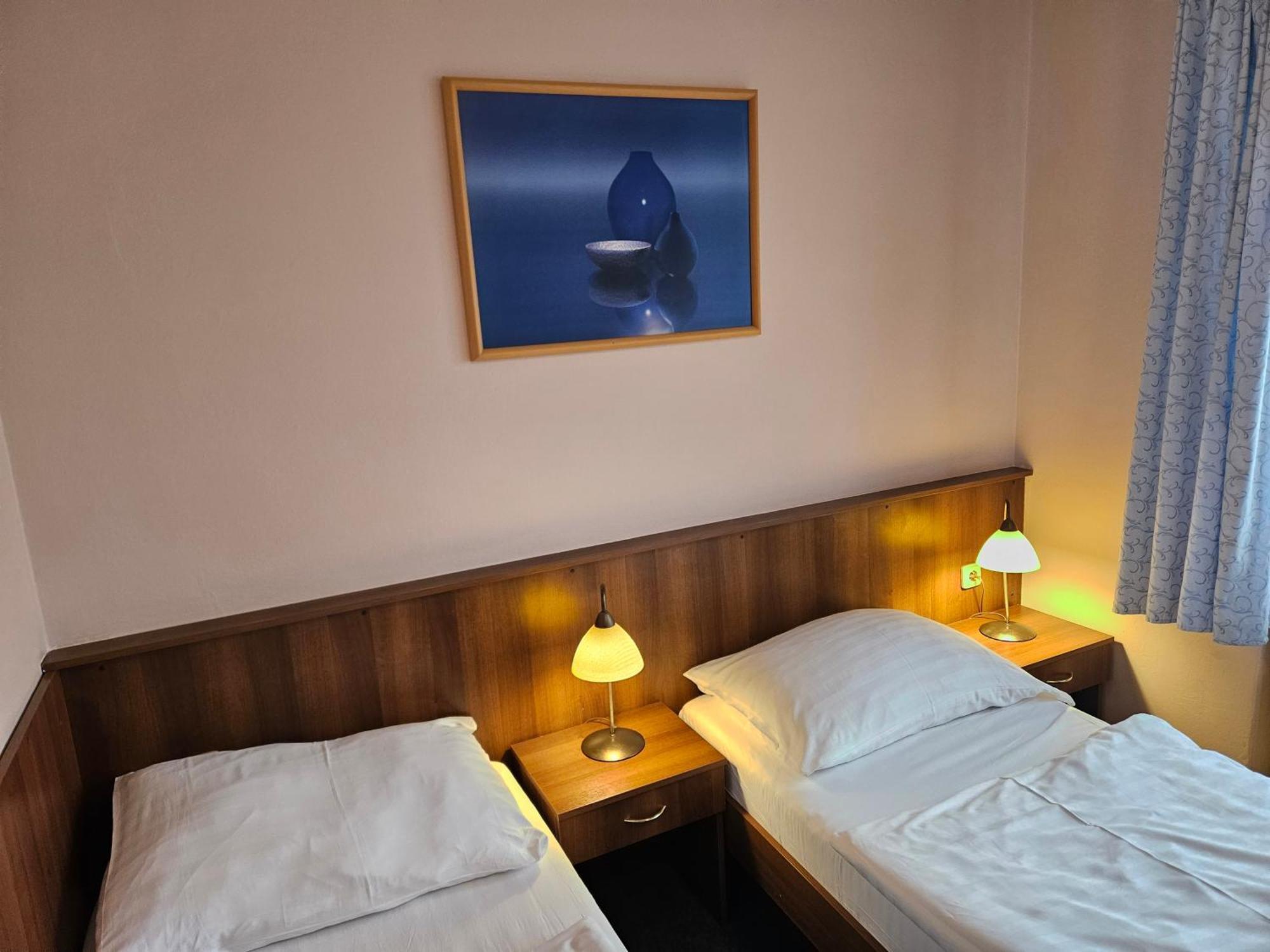 Hotel Trim Pardubice Luaran gambar