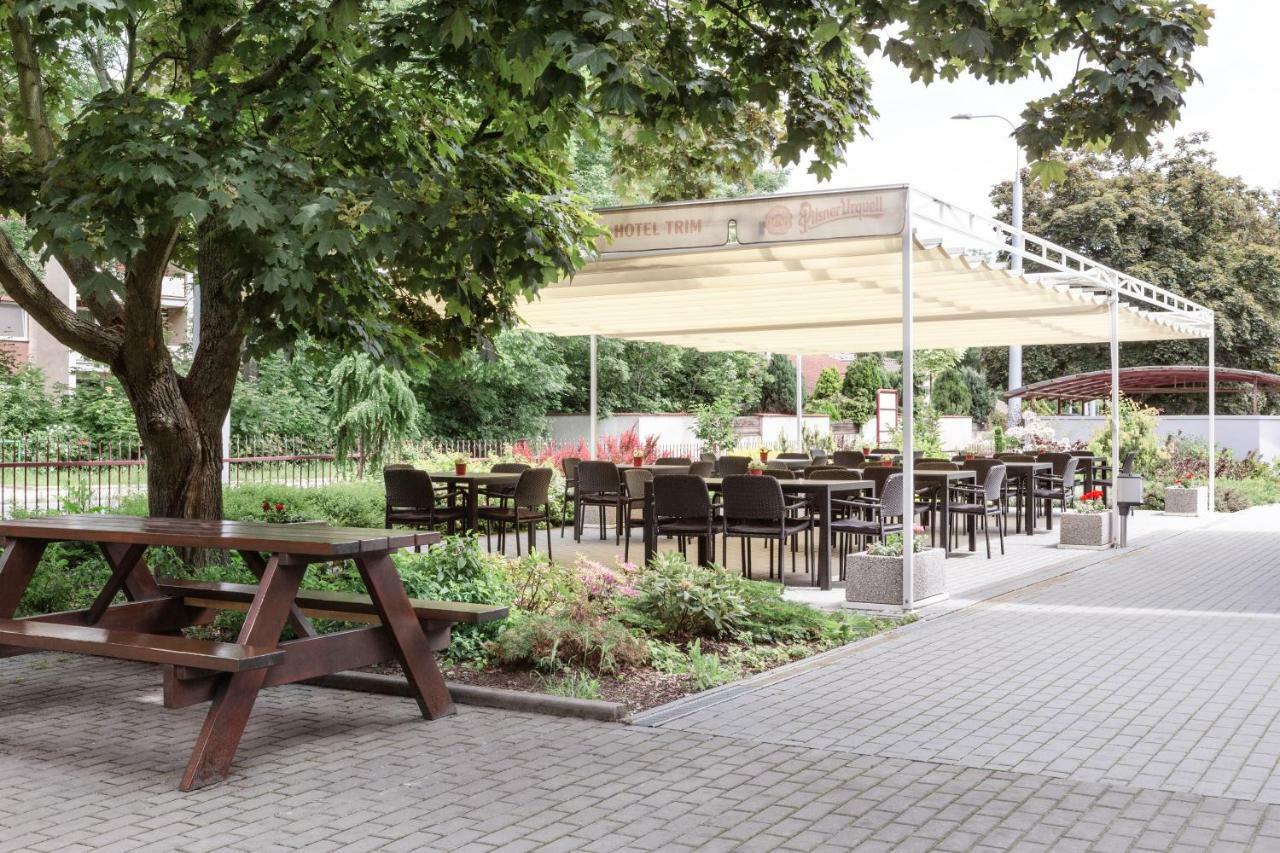 Hotel Trim Pardubice Luaran gambar